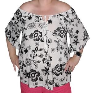 Liv Los Angeles Size XL White Black Embroidered Peasant Cottagecore Blouse